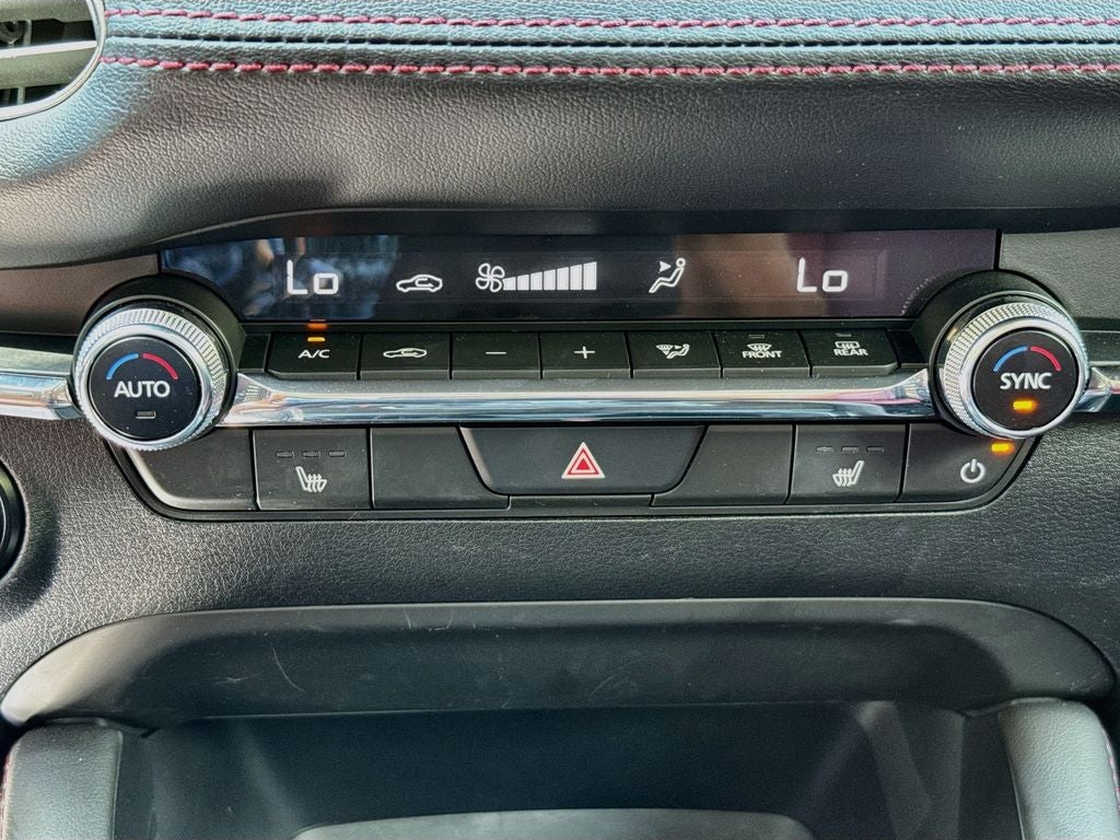 2024 Mazda Mazda3 2.5 S Carbon Edition