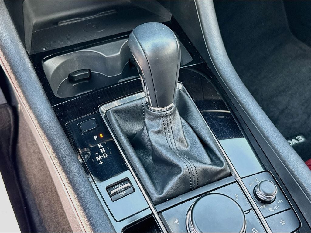 2024 Mazda Mazda3 2.5 S Carbon Edition