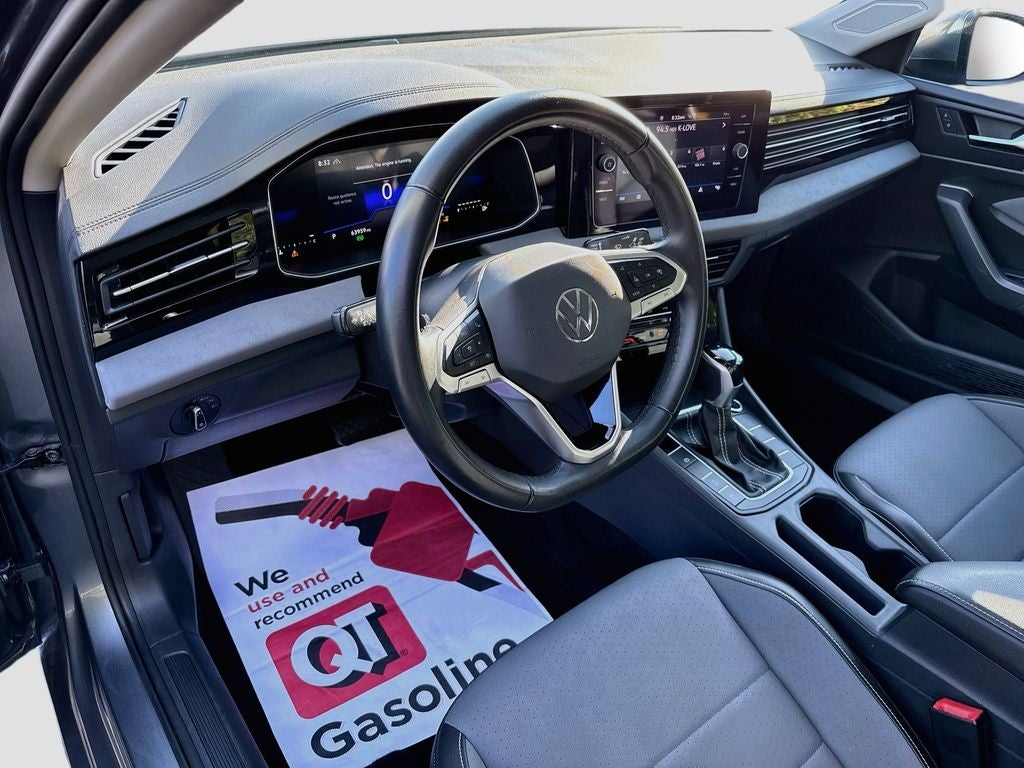 2025 Volkswagen Jetta 1.5T SE
