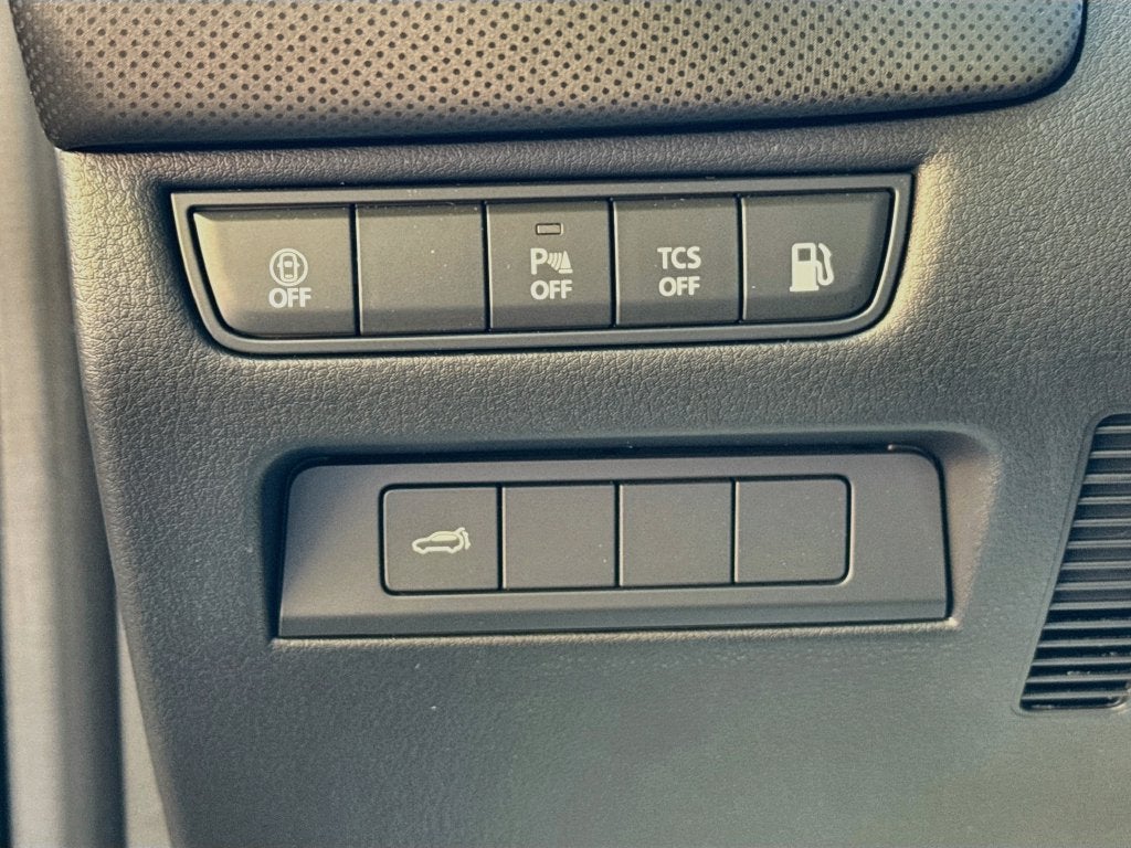 2026 Mazda Mazda CX-50 Hybrid Preferred AWD