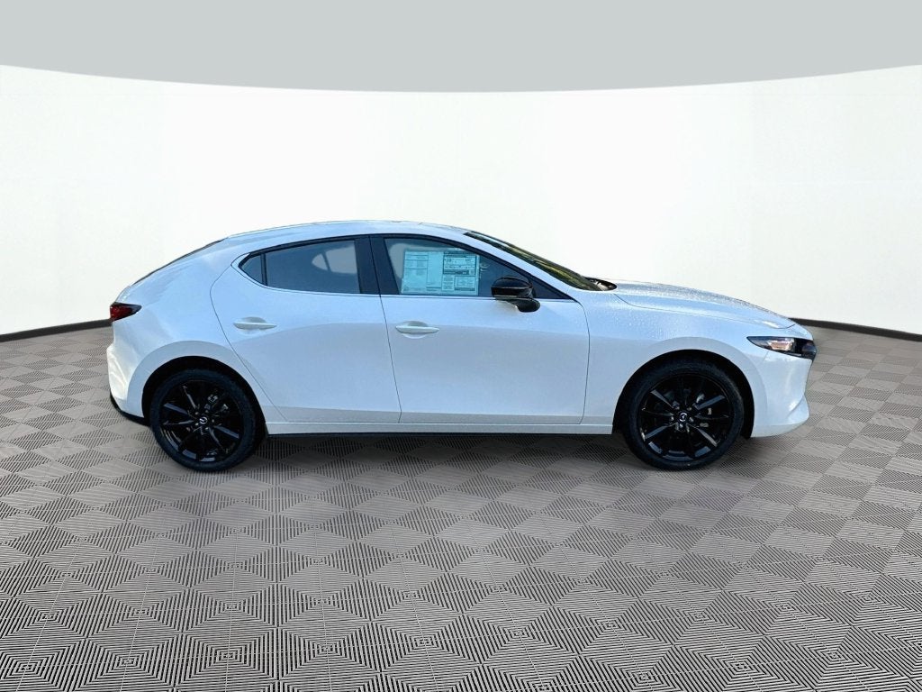 2026 Mazda Mazda3 Hatchback 2.5 S Carbon Edition AWD