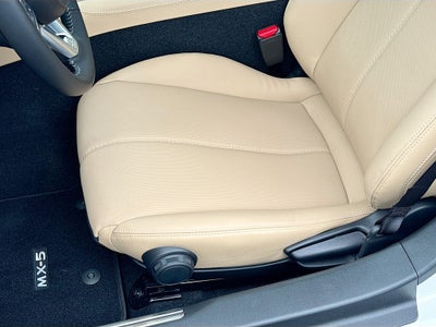 2026 Mazda Mazda MX-5 Miata RF Grand Touring