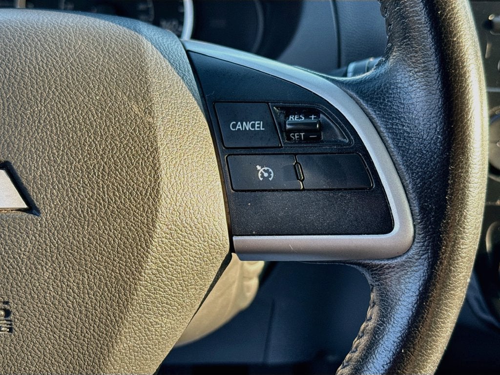 2015 Mitsubishi Mirage ES