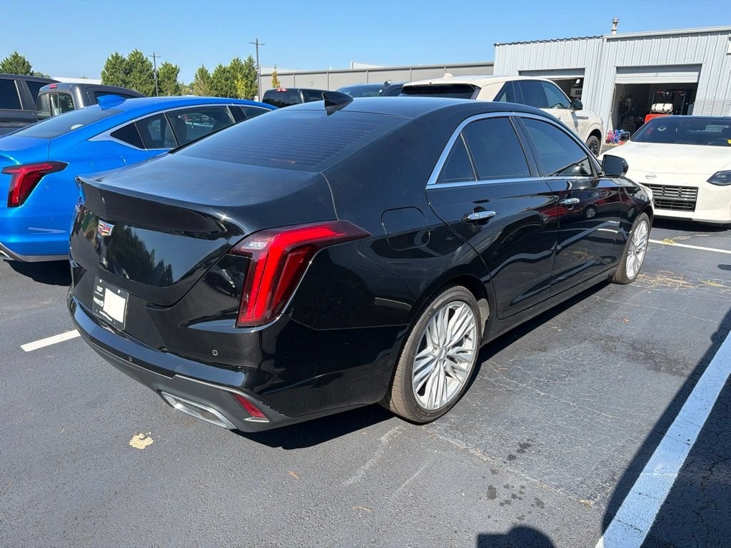 2023 Cadillac CT4 Premium Luxury