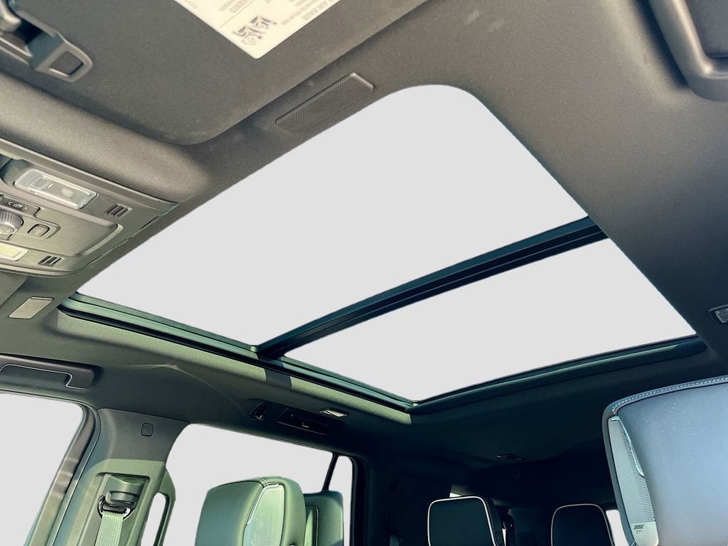 2025 GMC Yukon AT4 Ultimate