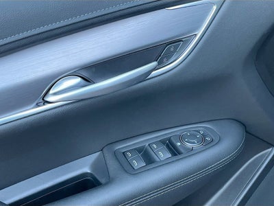2025 Cadillac XT5 Luxury