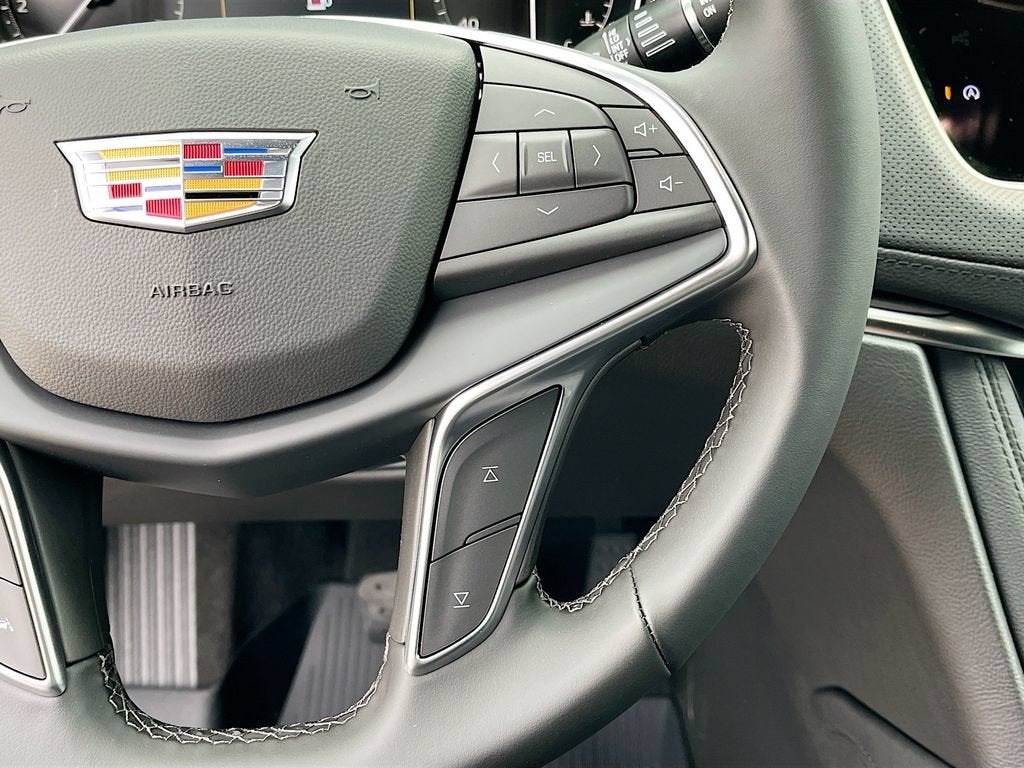 2026 Cadillac XT5 Luxury