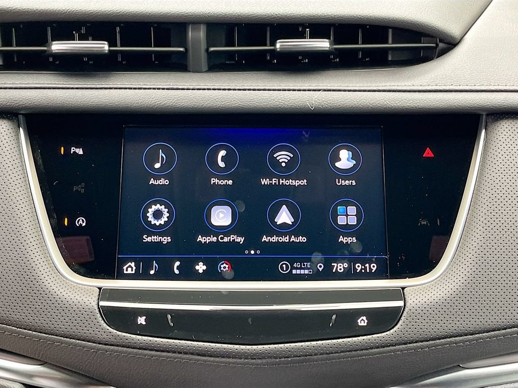 2026 Cadillac XT5 Luxury