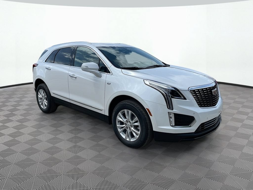 2026 Cadillac XT5 Luxury