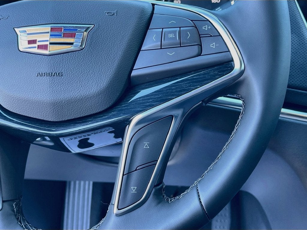 2026 Cadillac XT5 Premium Luxury