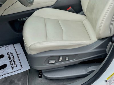 2023 Cadillac XT5 FWD Premium Luxury