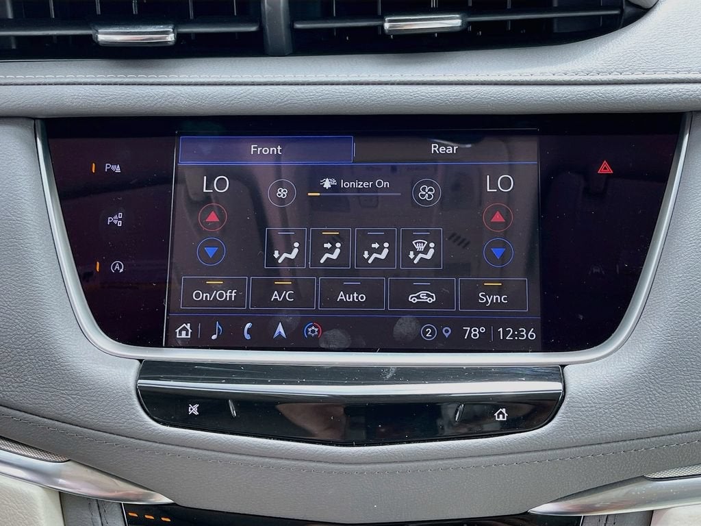 2023 Cadillac XT5 FWD Premium Luxury