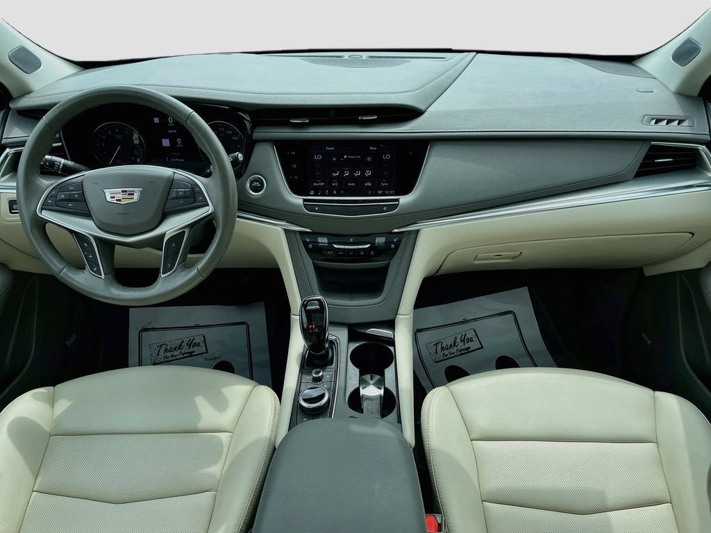 2023 Cadillac XT5 FWD Premium Luxury