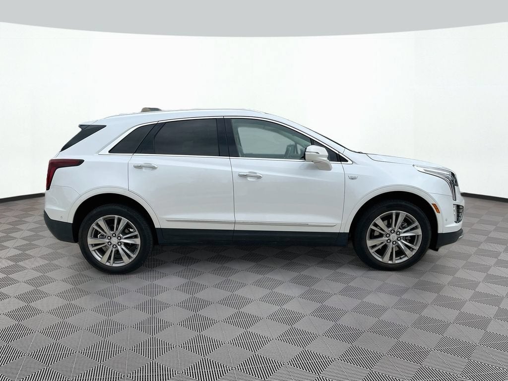 2023 Cadillac XT5 FWD Premium Luxury