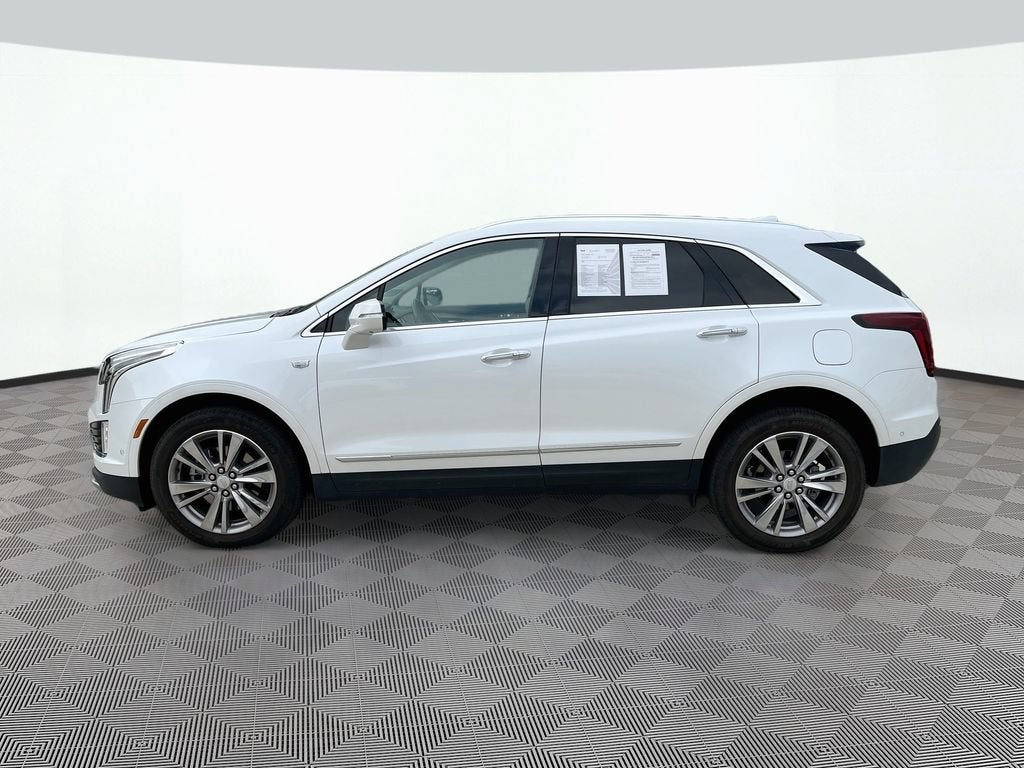 2023 Cadillac XT5 FWD Premium Luxury