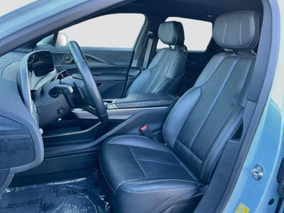 2024 Cadillac LYRIQ Luxury 1