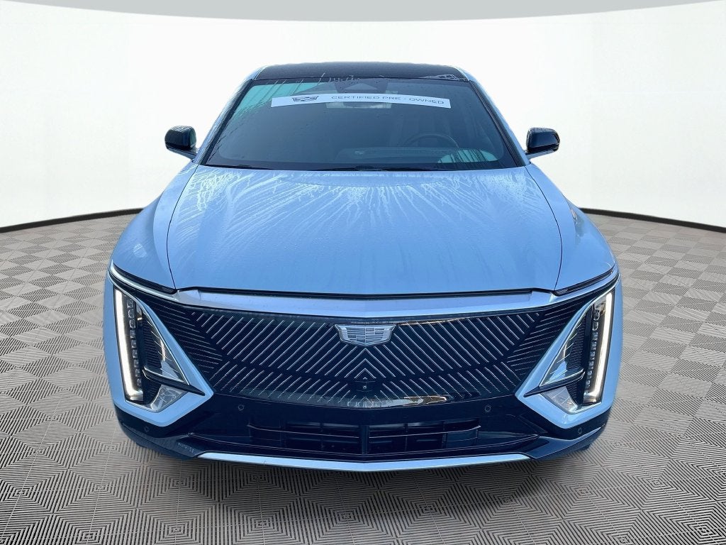 2024 Cadillac LYRIQ Luxury 1