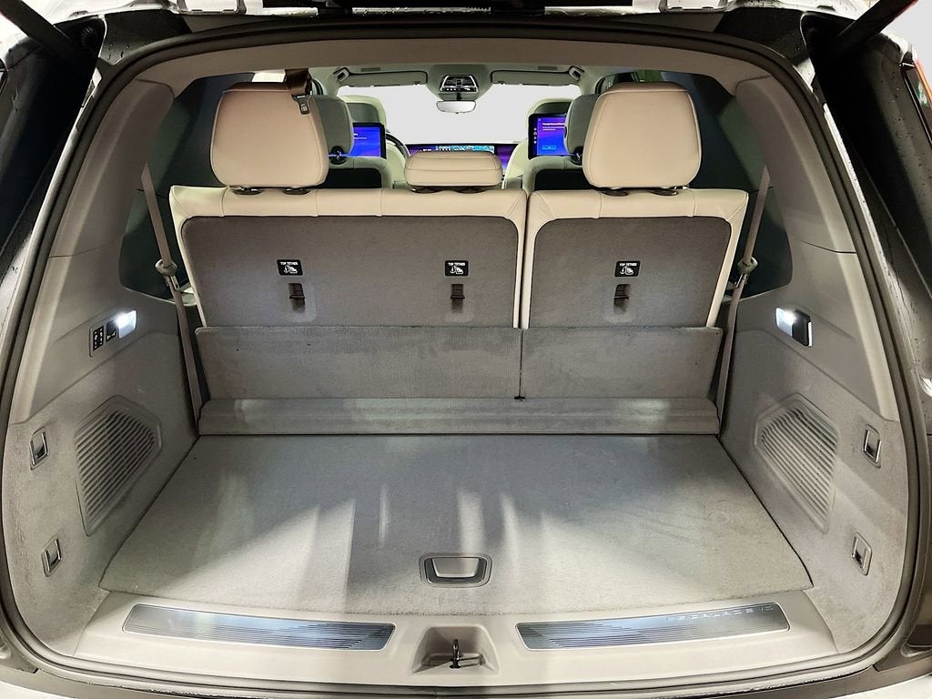 2026 Cadillac ESCALADE IQL Luxury