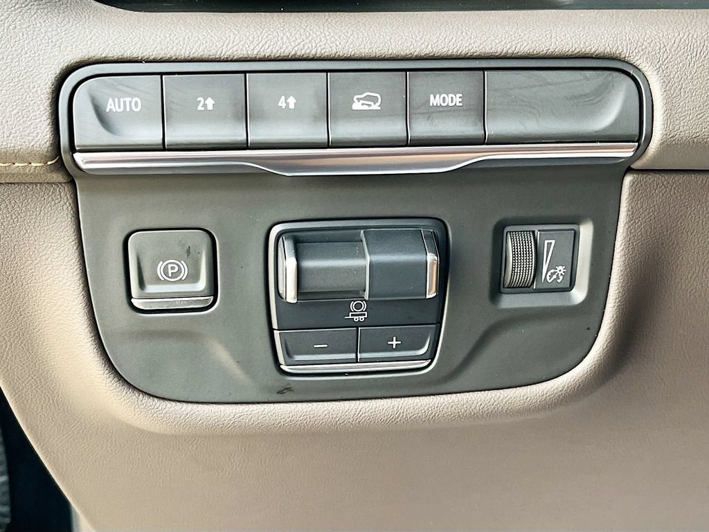 2024 Cadillac Escalade ESV Sport