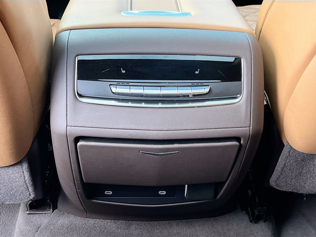 2024 Cadillac Escalade ESV Sport