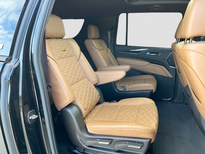 2024 Cadillac Escalade ESV Sport