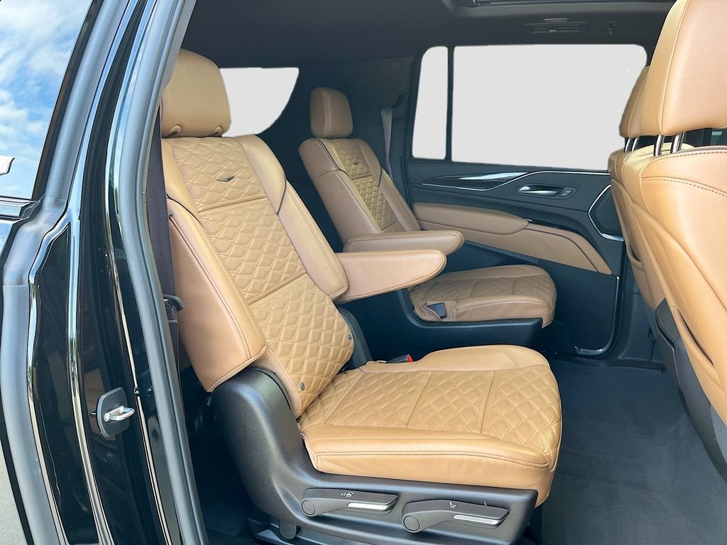 2024 Cadillac Escalade ESV Sport