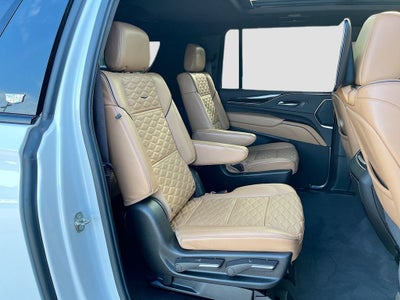 2023 Cadillac Escalade ESV Sport