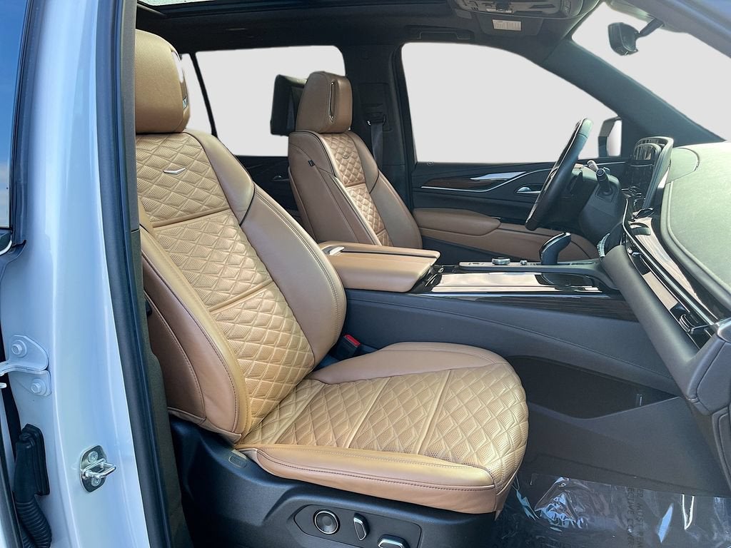 2023 Cadillac Escalade ESV Sport