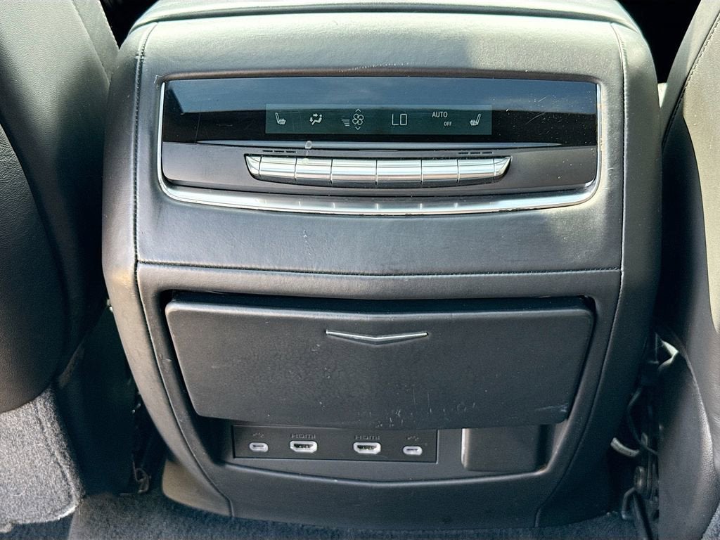 2021 Cadillac Escalade ESV Sport Platinum