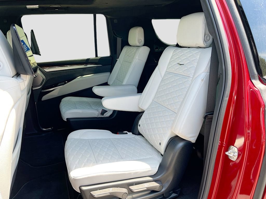 2026 Cadillac Escalade ESV Platinum Luxury