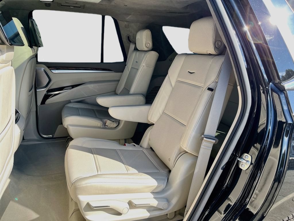 2026 Cadillac Escalade Platinum Luxury