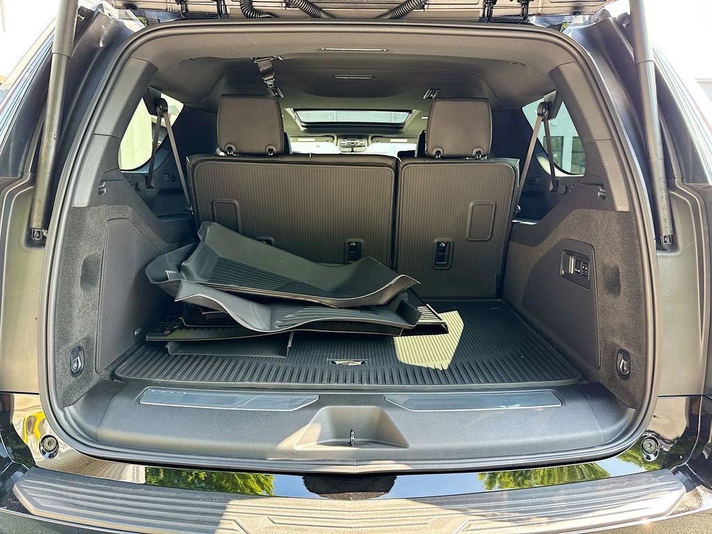 2026 Cadillac Escalade ESV Luxury