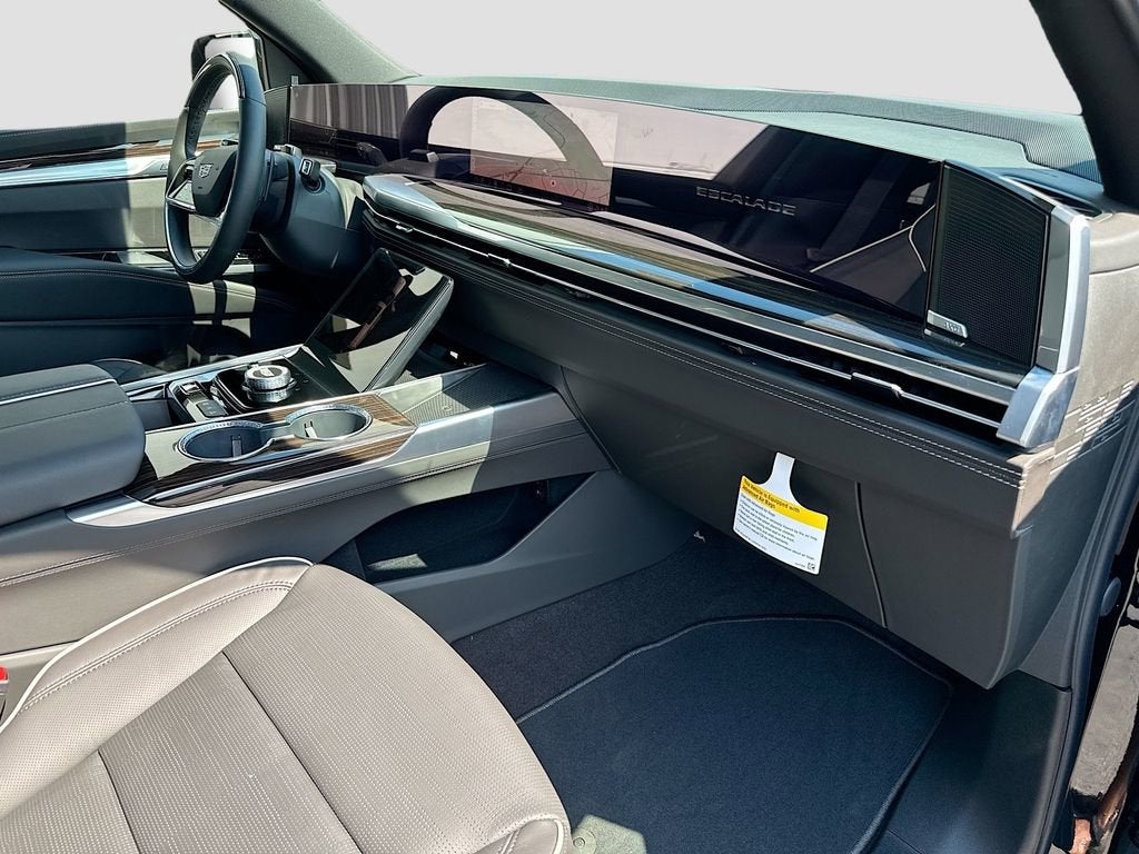 2026 Cadillac Escalade ESV Luxury