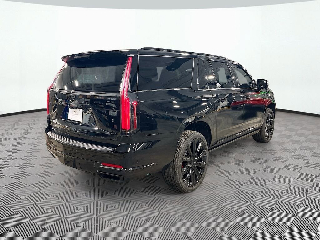 2026 Cadillac Escalade ESV Luxury