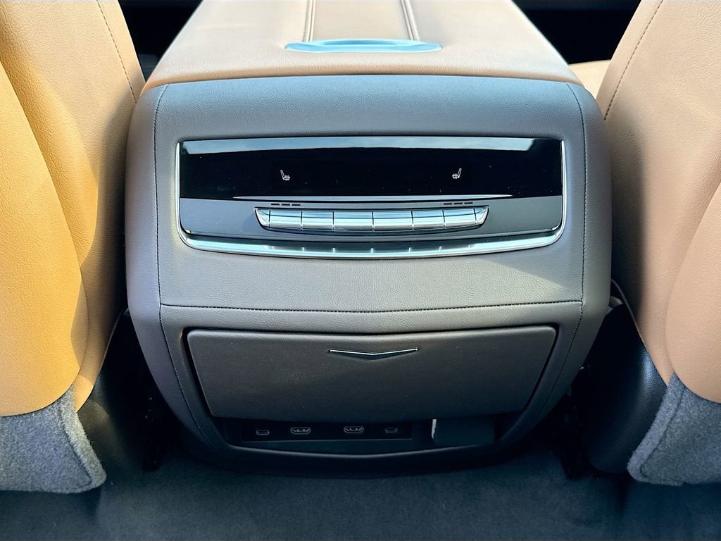 2026 Cadillac Escalade ESV Luxury