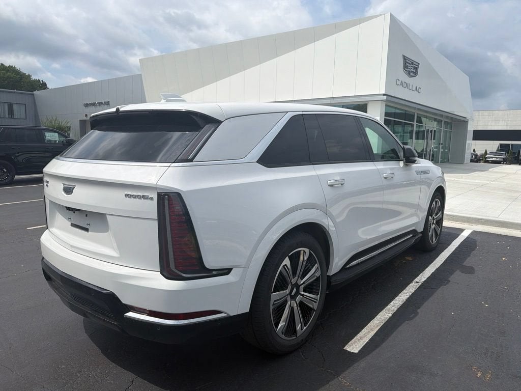 2025 Cadillac ESCALADE IQ Luxury 2