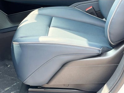 2025 Cadillac ESCALADE IQ Luxury 2