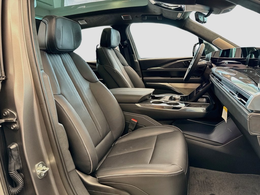 2026 Cadillac ESCALADE IQ Premium Sport