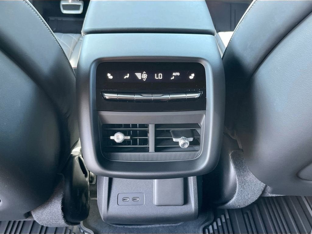 2026 Cadillac LYRIQ V-Series Premium