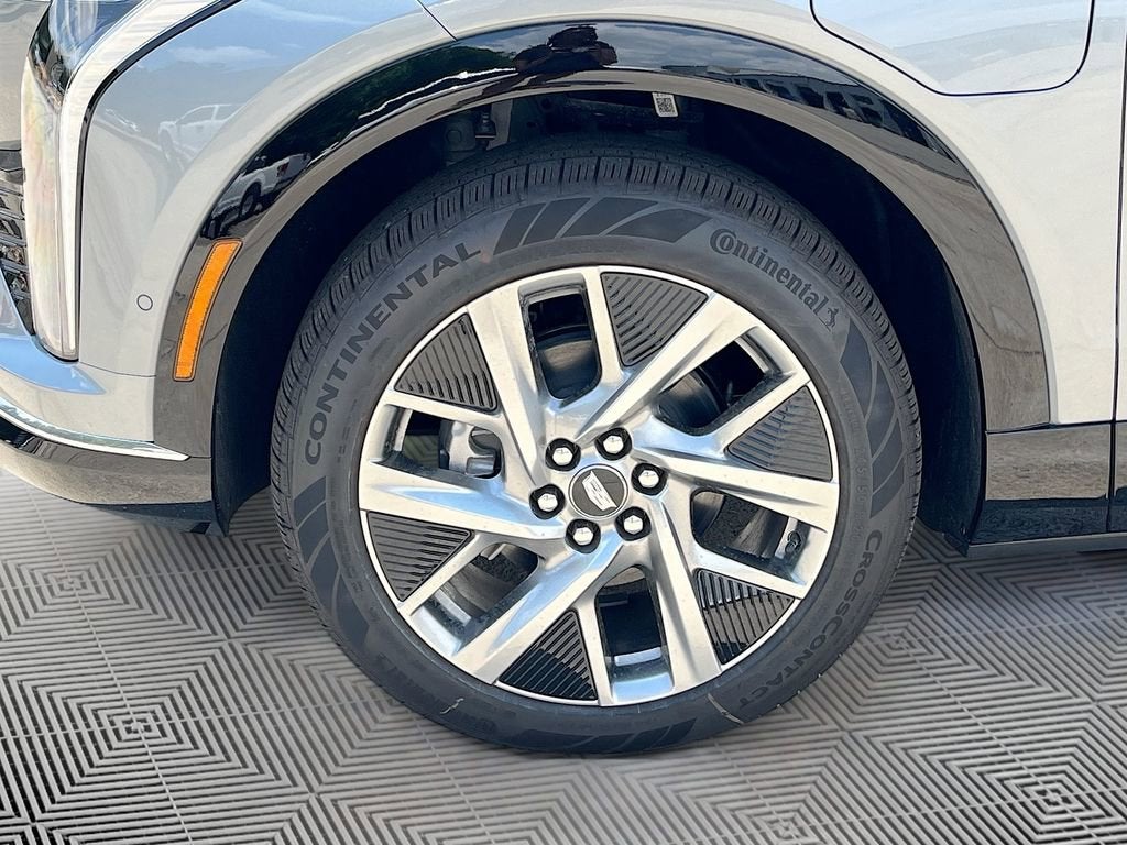 2026 Cadillac OPTIQ Luxury