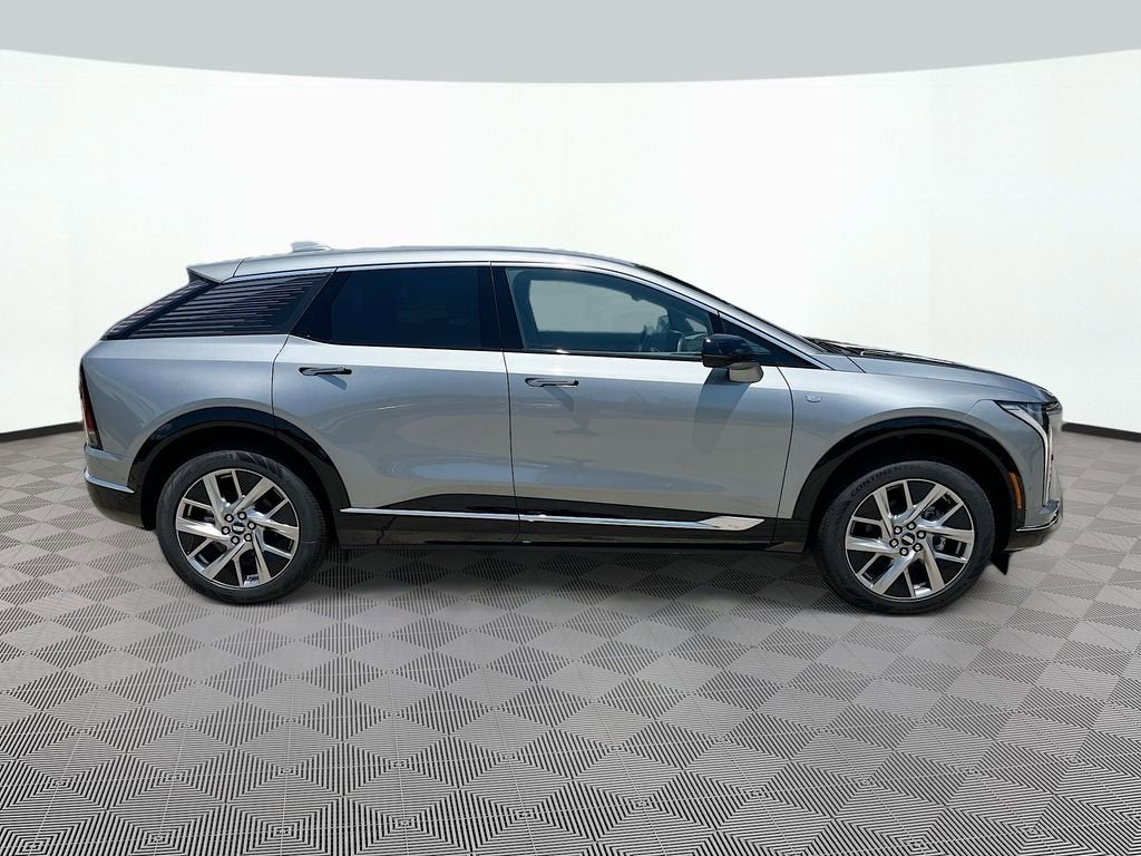 2026 Cadillac OPTIQ Luxury