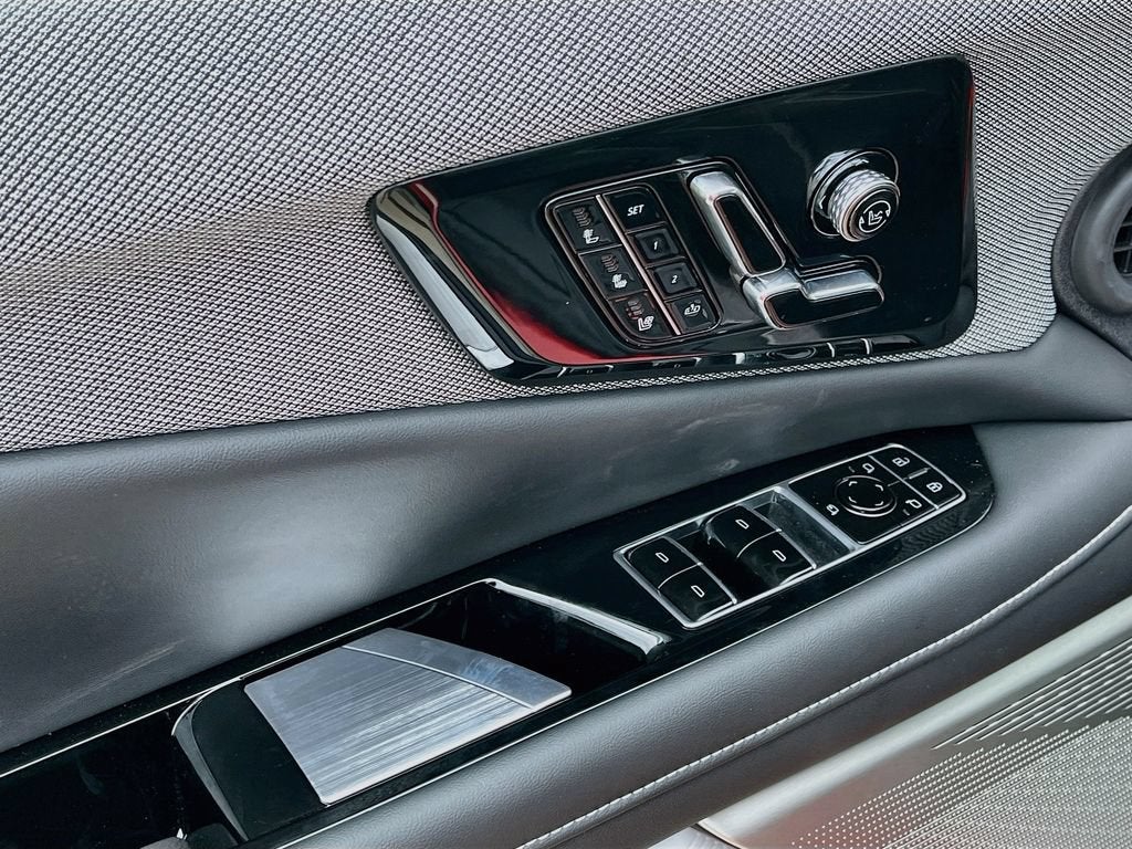 2027 Cadillac OPTIQ Premium Sport