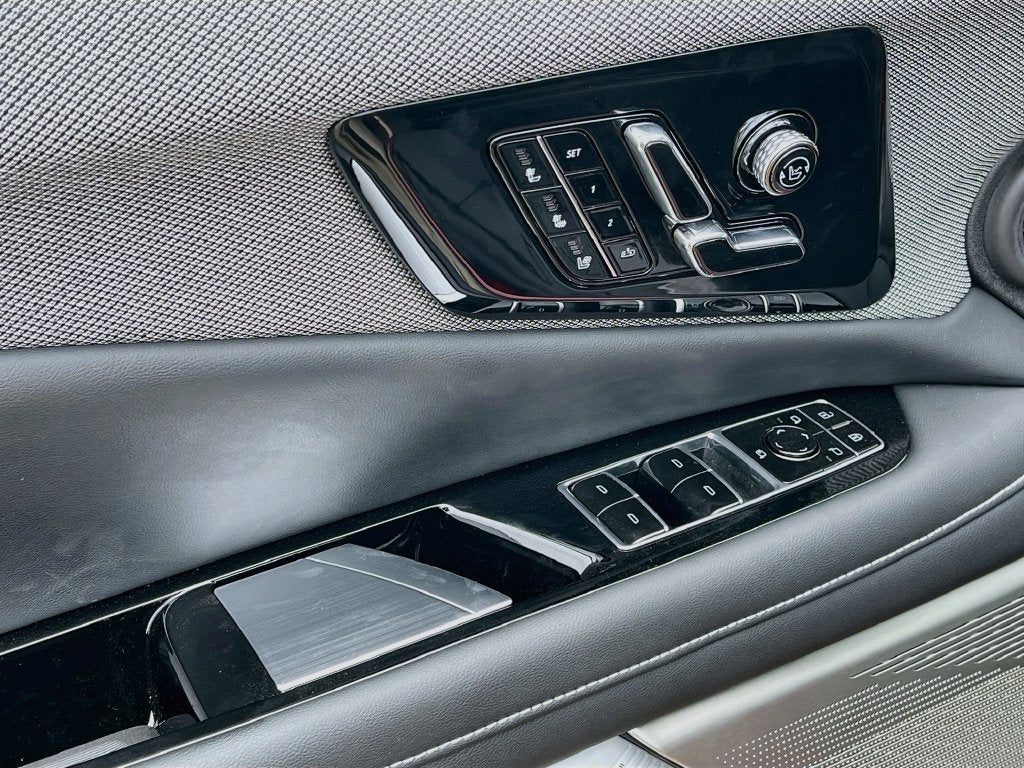 2027 Cadillac OPTIQ Premium Sport