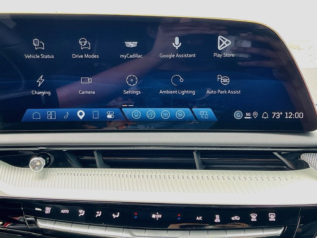 2027 Cadillac OPTIQ Premium Sport