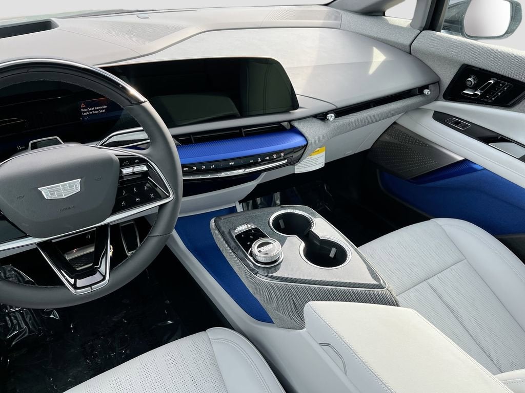 2025 Cadillac OPTIQ Sport 2