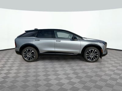 2025 Cadillac OPTIQ Sport 2