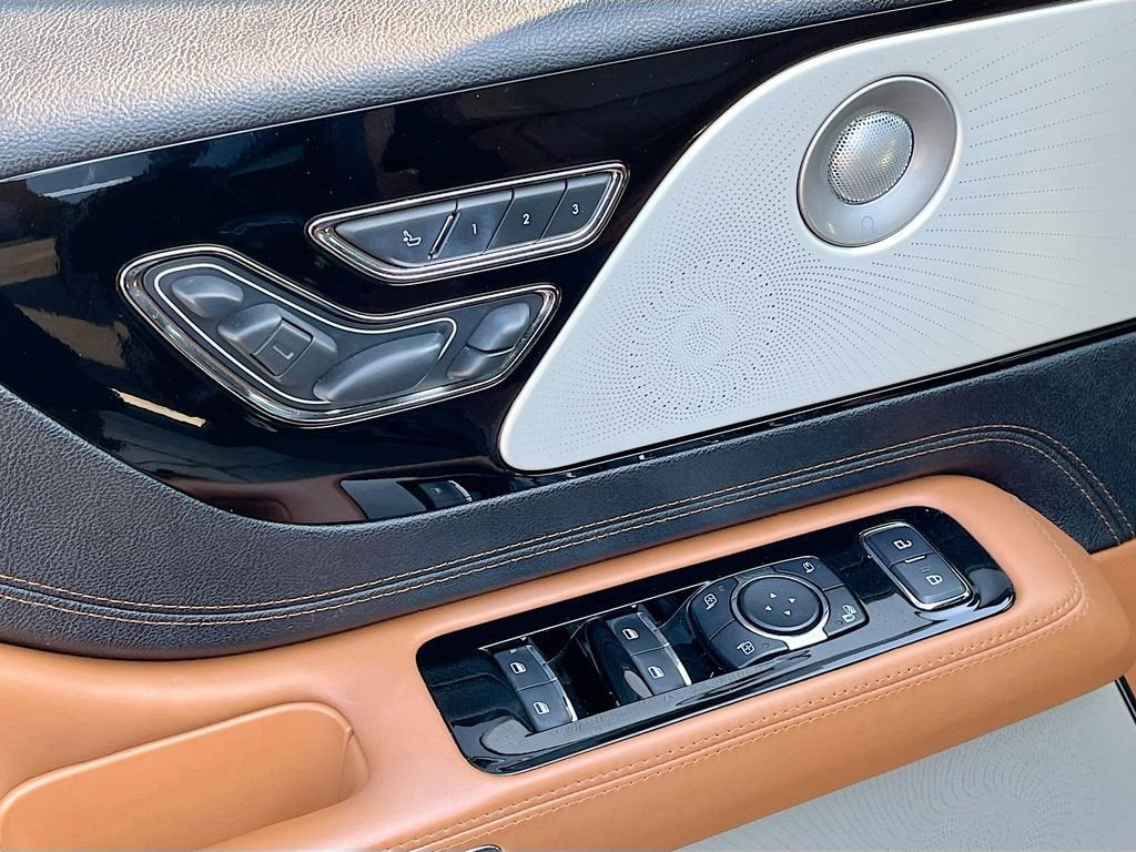 2022 Lincoln Aviator Black Label