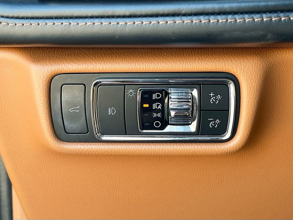 2022 Lincoln Aviator Black Label