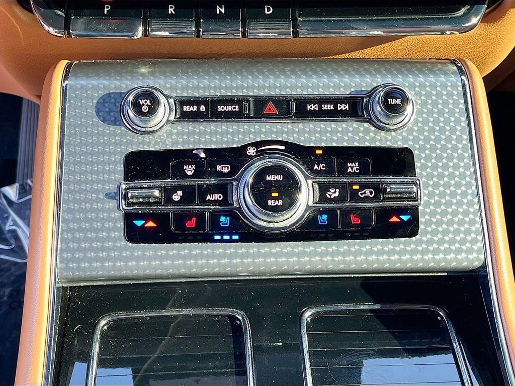 2022 Lincoln Aviator Black Label