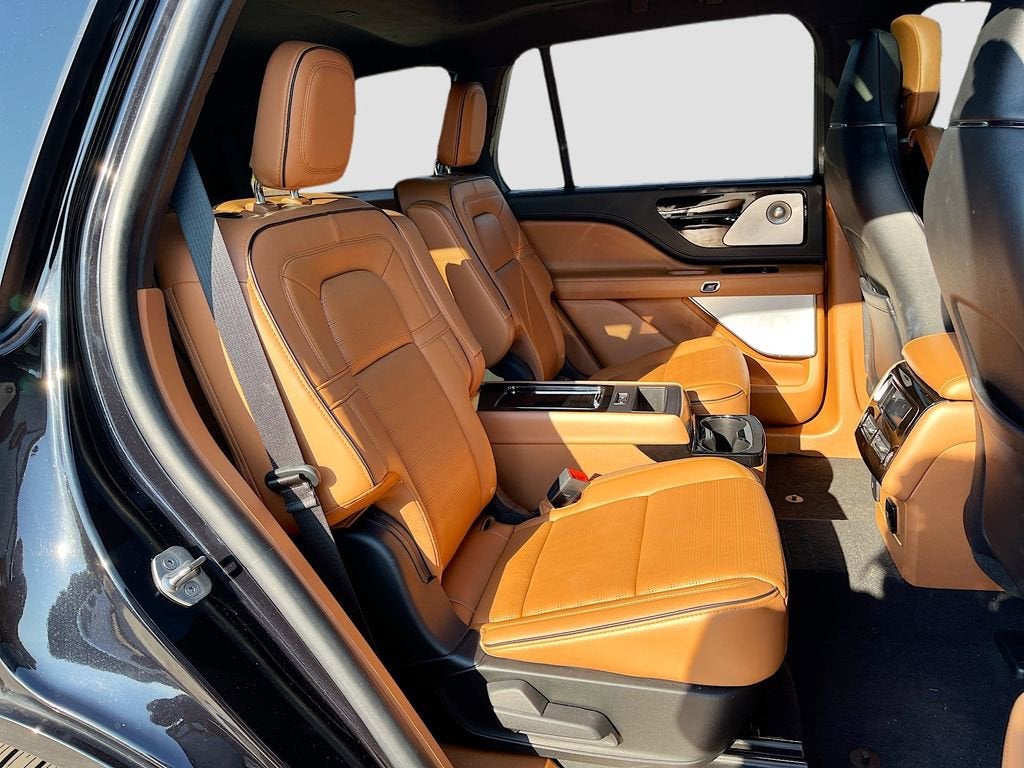 2022 Lincoln Aviator Black Label